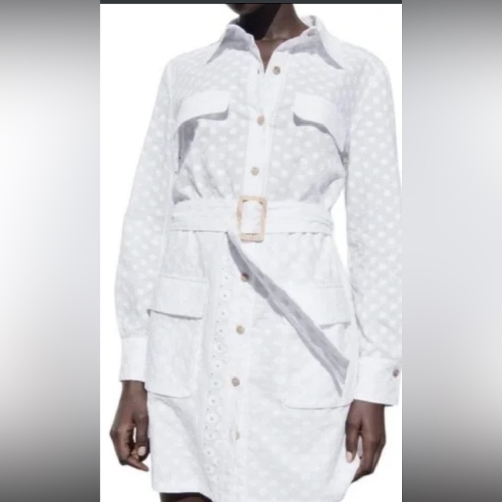 Zara Dress SIZE XS White Eyelet Fabric,Long-sleeved,Button Front NEW WITH TAGS!!